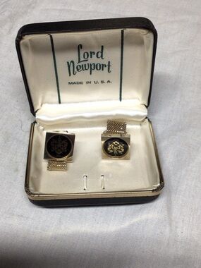 Newport Gold and Black Crest Cuff Links